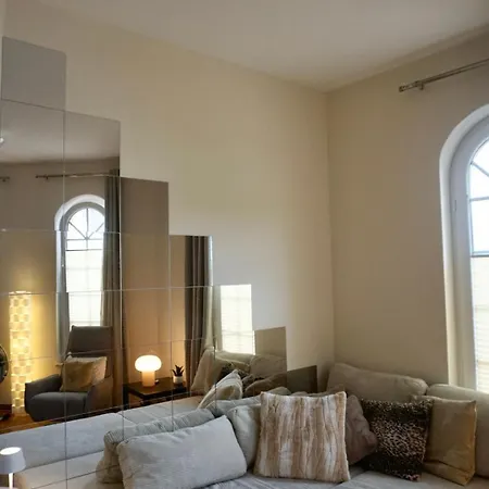 Barbaras Felsenlodge Apartment *