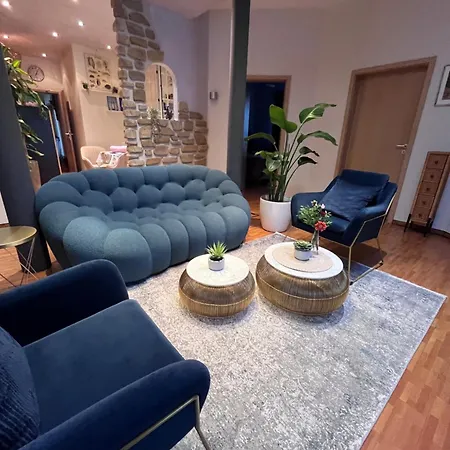 Barbaras Felsenlodge 达恩